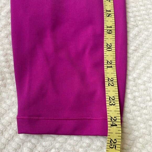 NWT GapFit Eclipse High Rise Magenta Crop Leggings Size L Stretchy Breathable - Picture 7 of 7